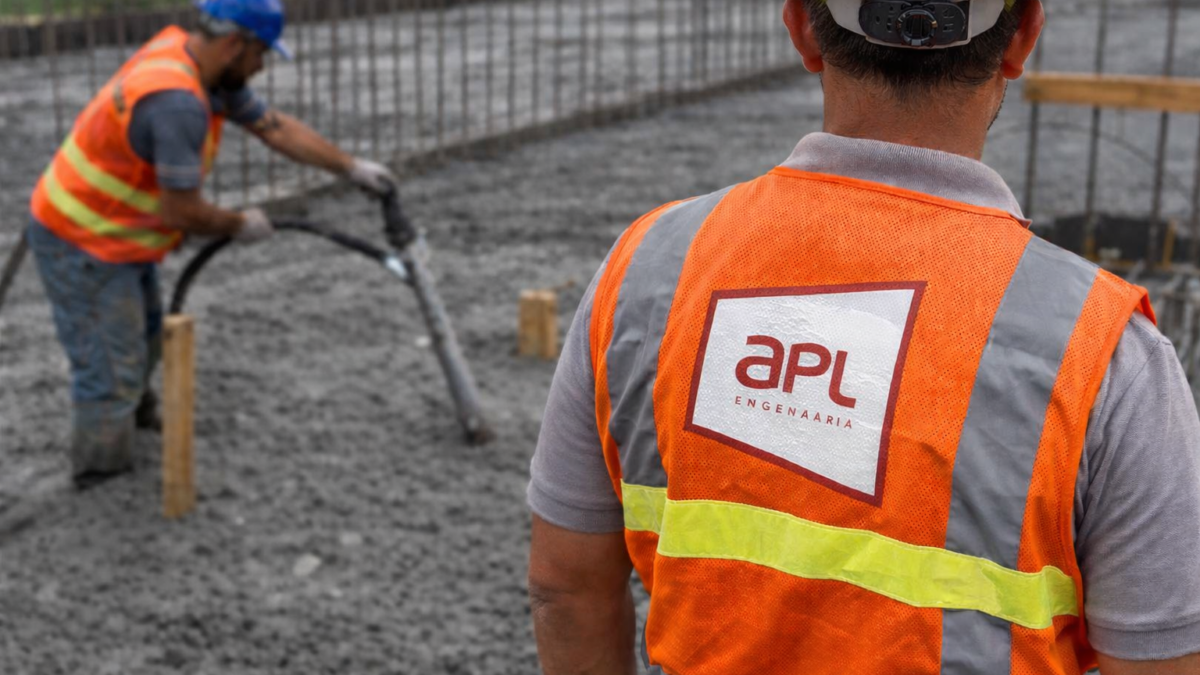 Junta fria no concreto: como evitar, diferenciar da junta de concretagem e agir em caso de quebra de bomba